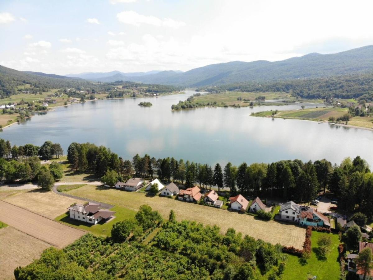 Vila Kosjenka On Lake Sabljaci Ogulin Buitenkant foto